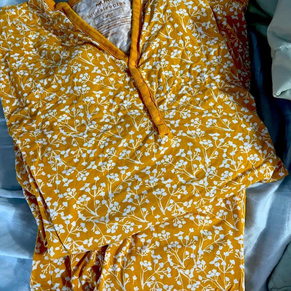 Little Sleepies Golden Poppies Mama Set!